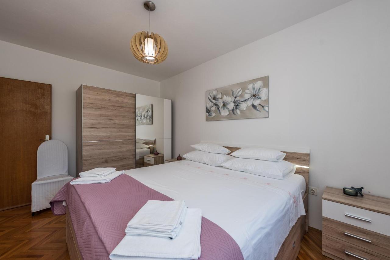 Stedi Apartment Lukoran Bagian luar foto