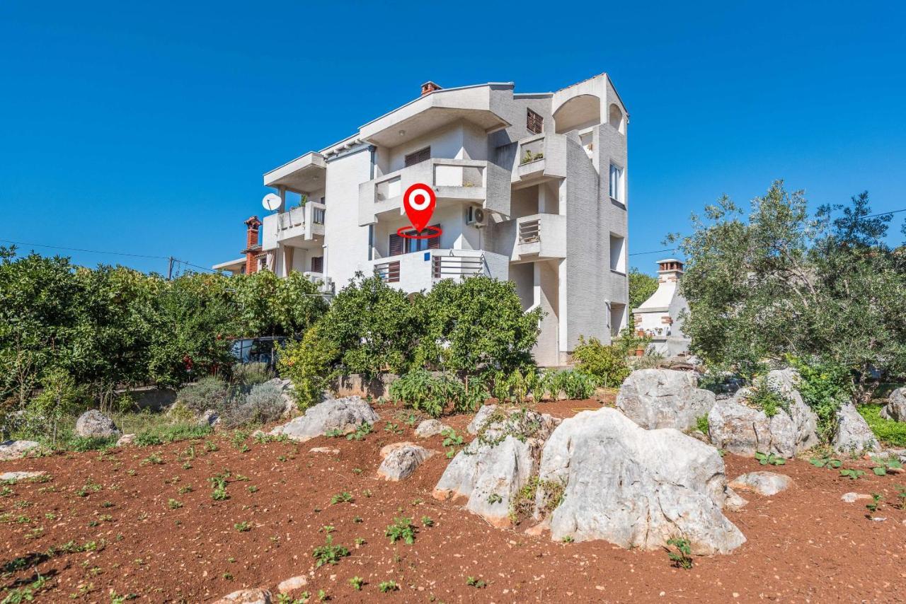 Stedi Apartment Lukoran Bagian luar foto